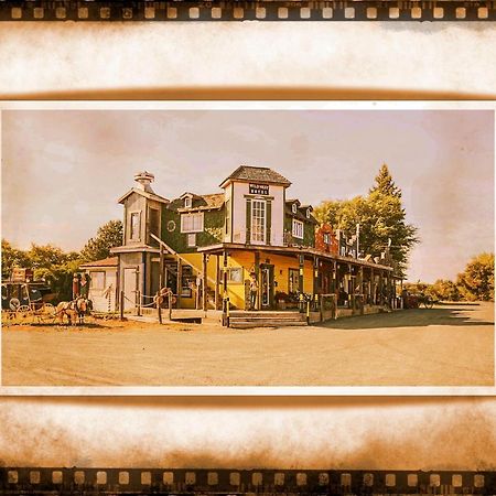 Black Bear Motel Davenport Exterior foto